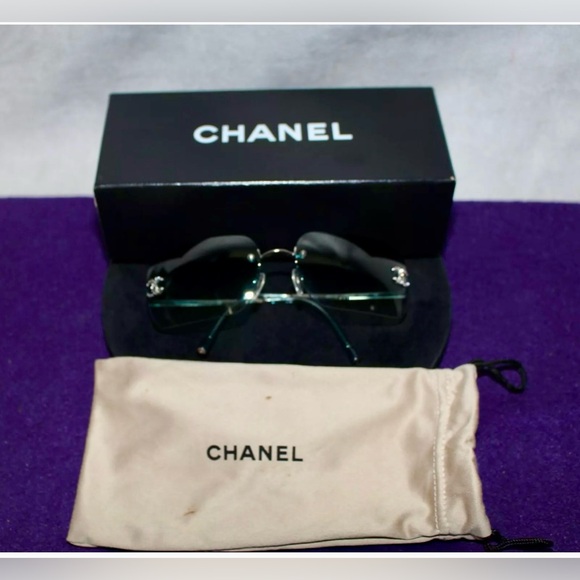 💯Auth Chanel 4017-D Swarovski Crystal Double C Sunglasses in TEAL! SUPER RARE!! - Picture 9 of 16